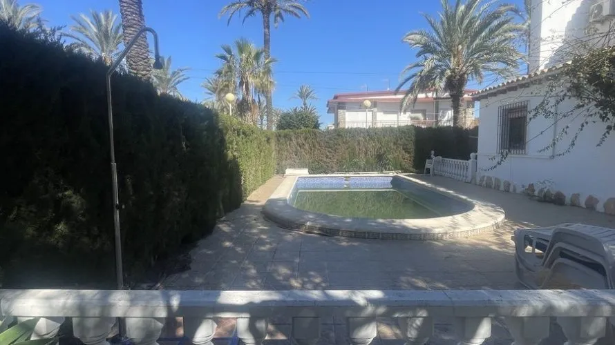 Villa de 180m² à Cabo Roig, Spain No. 2568 № 24