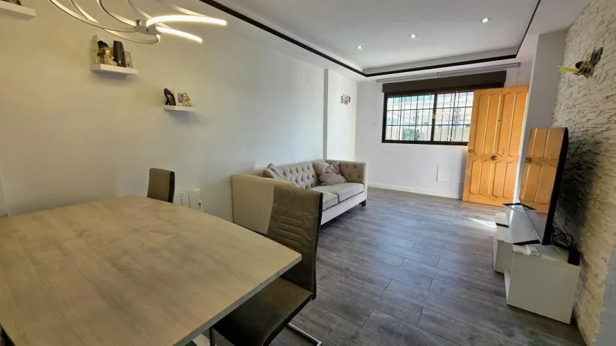 Villa de 114m² à Torrevieja, Spain No. 2585 № 8