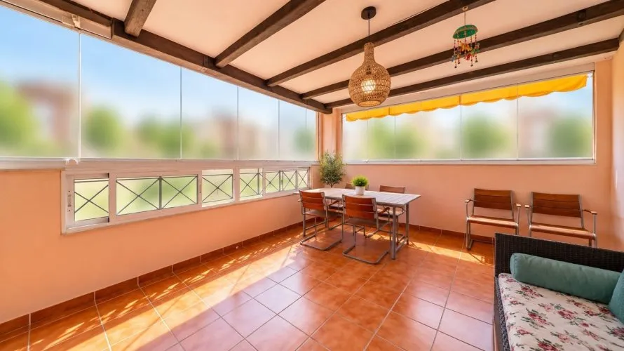 Apartment de 3 chambres à Alicante, Spain No. 2668