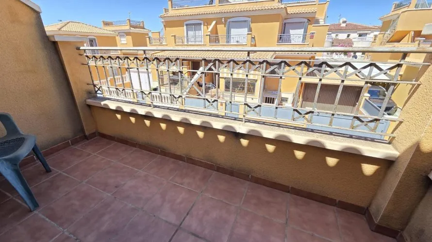 House de 3 chambres à Torrevieja, Spain No. 2494 № 9