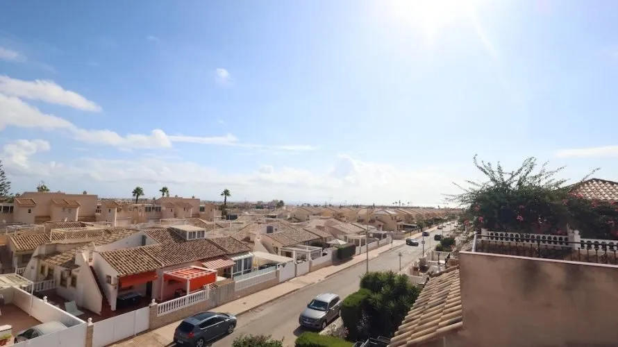 House de 2 chambres à Playa Flamenca II, Spain No. 2660 № 2