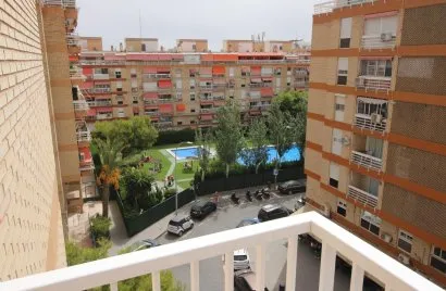 Apartment de 2 chambres à Alicante, Spain No. 2522