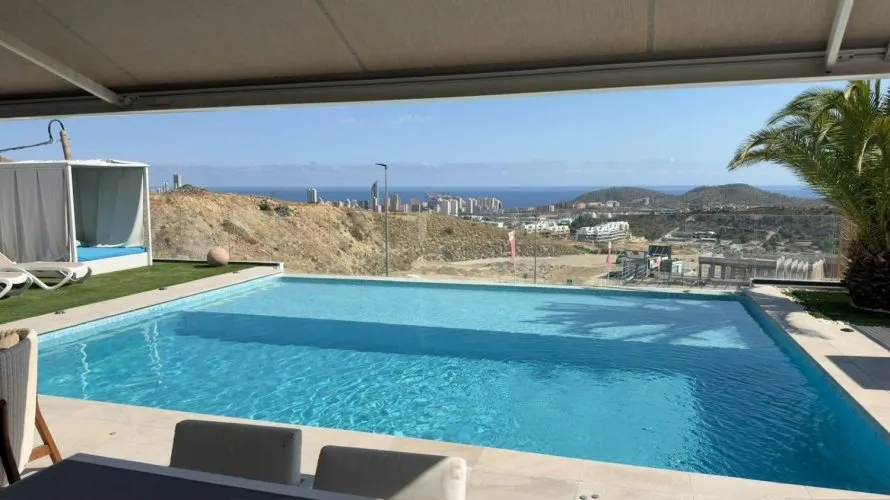 Villa de 324m² à Finestrat, Spain No. 2829 № 16