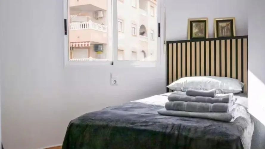 Apartment de 2 chambres à Torrevieja, Spain No. 2891 № 4
