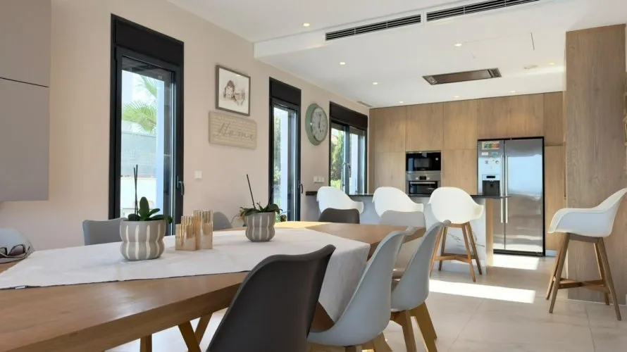 Villa de 324m² à Finestrat, Spain No. 2829
