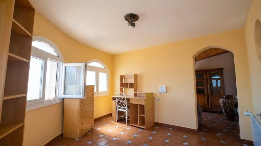 Вилла с 4 спальнями в Аликанте, Испания №831 № 27