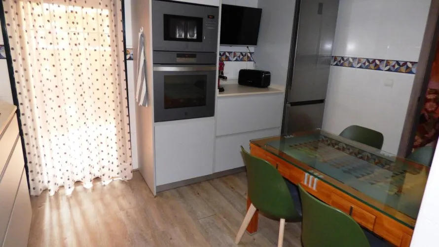 Дом с 4 спальнями в Аликанте, Испания №132 № 6