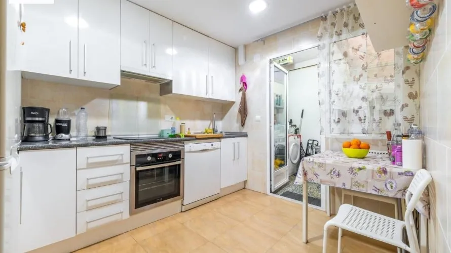 Квартира с 3 спальнями в Аликанте, Испания №938 № 19