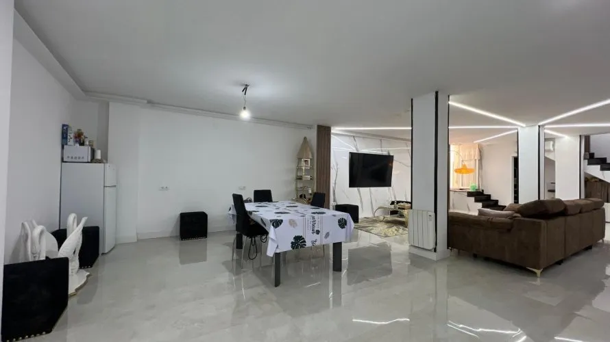 Дом с 3 спальнями в Эль-Пуиг-де-Санта-Мария, Испания №1413 № 5