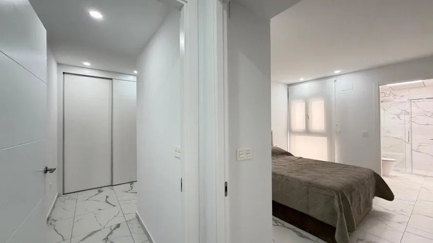 Квартира с 2 спальнями в Торревьеха, Испания №1000 № 2