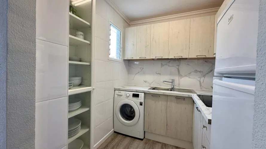 Квартира с 1 спальней в Торревьеха, Испания №2128 № 9