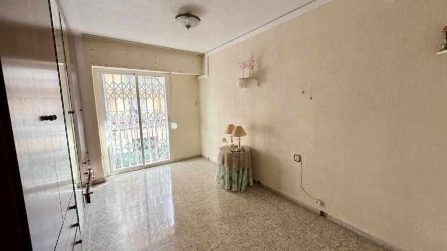 Квартира с 3 спальнями в Аликанте, Испания №989 № 8