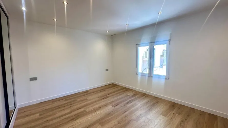 Квартира с 3 спальнями в Аликанте, Испания №1330 № 8