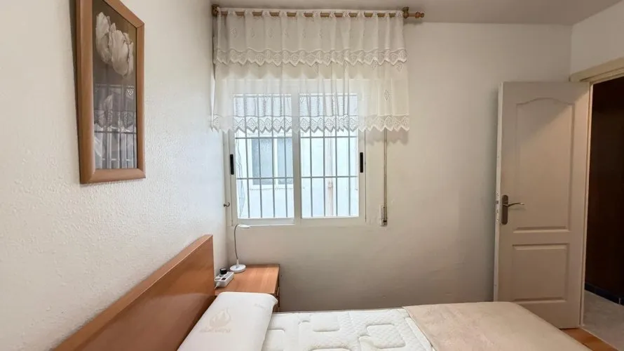 Квартира с 1 спальней в Торревьеха, Испания №2081 № 9