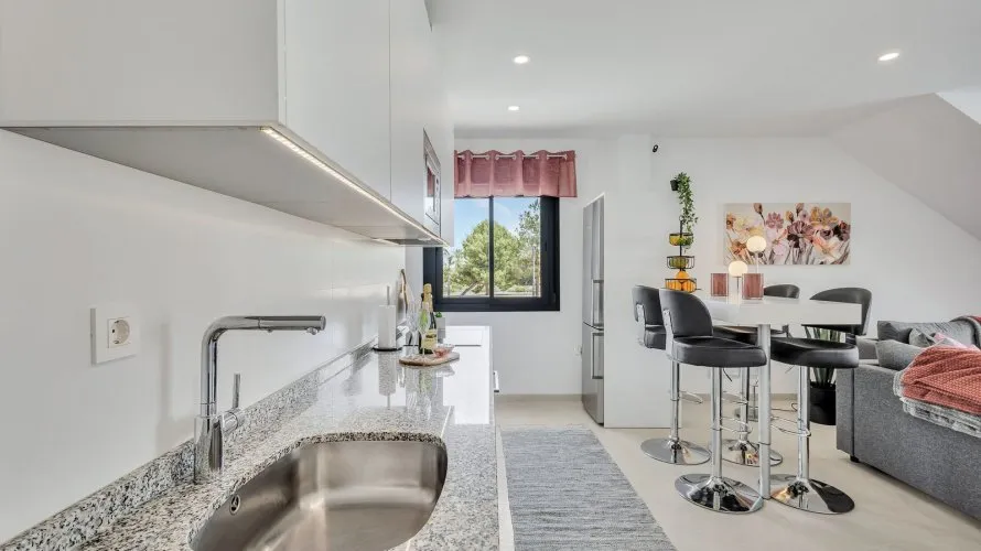 Квартира 145м² в Лос-Алькасарес, Испания №2320 № 15
