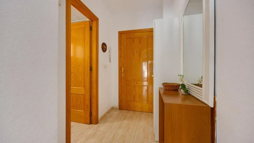 Квартира с 1 спальней в Торревьеха, Испания №2506 № 21