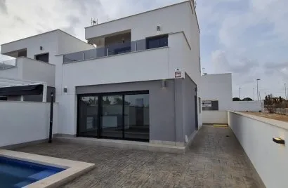 3 bedrooms villa for sale, Los Dolses, Spain No. 322