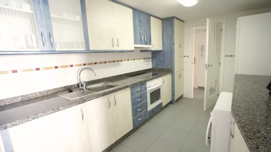 3 bedrooms apartment for sale, Calpe, Spain No. 379 № 1