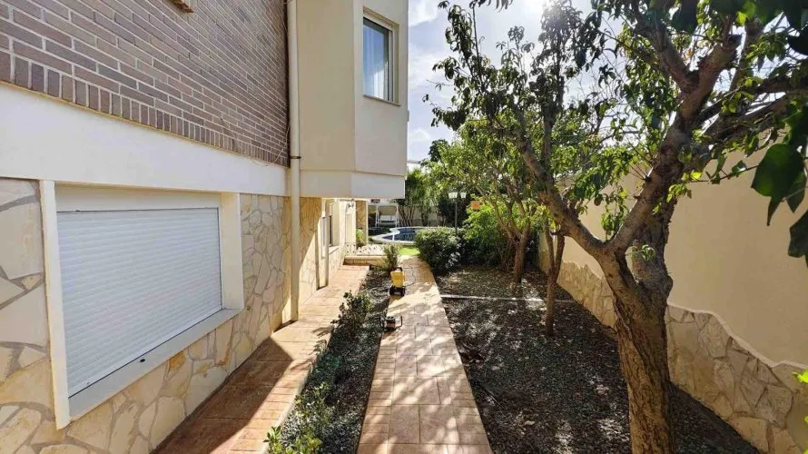 5 bedrooms villa for sale, Ciudad Quesada, Spain No. 105 № 7
