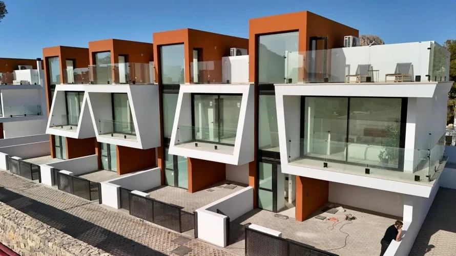 3 bedrooms house for sale, Calpe, Spain No. 486
