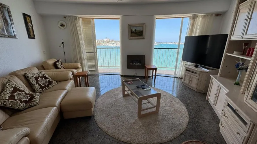 3 bedrooms apartment for sale, Torrevieja, Spain No. 787 № 3