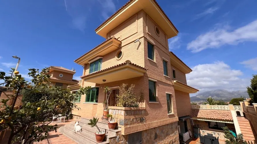 480m² villa for sale, Benidorm, Spain No. 656 № 3