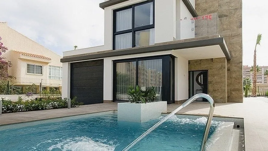 4 bedrooms villa for sale, Playa Honda, Spain No. 280 № 20