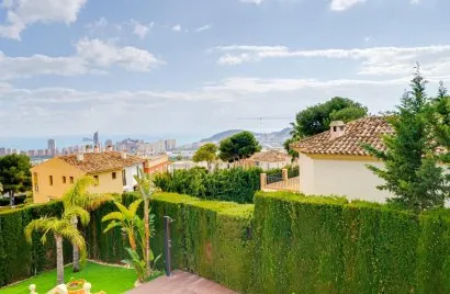 4 bedrooms villa for sale, Finestrat, Spain No. 165