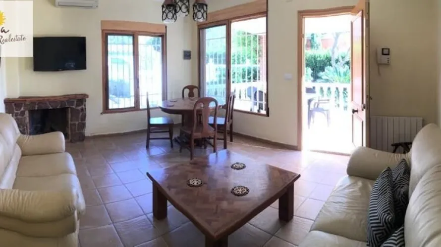 135m² apartment for sale, L'Eliana, Spain No. 471 № 5