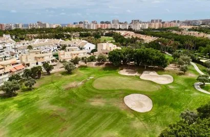 4 bedrooms house for sale, Alicante, Spain No. 132
