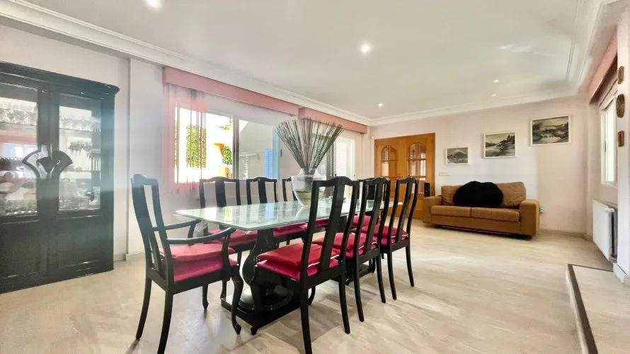 4 bedrooms villa for sale, Torrevieja, Spain No. 229 № 20
