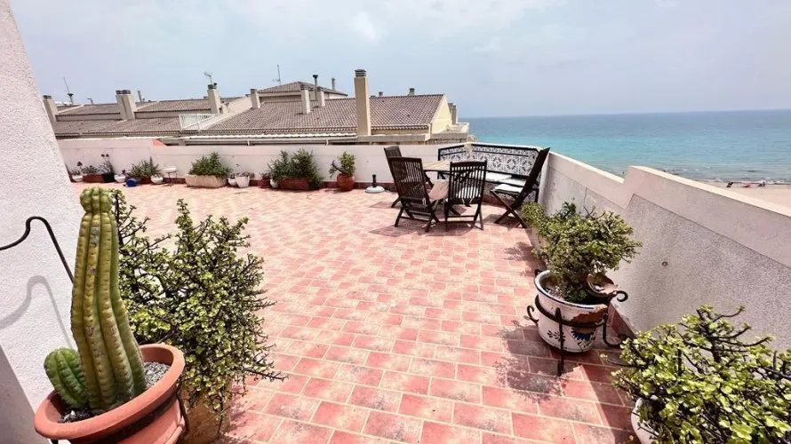 4 bedrooms penthouse for sale, La Mata, Spain No. 469 № 27