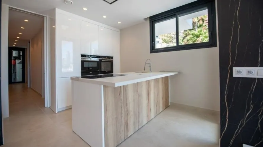 4 bedrooms apartment for sale, Benidorm, Spain No. 339 № 26
