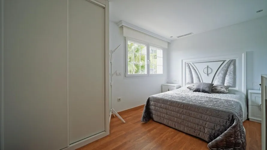 3 bedrooms villa for sale, Polop, Spain No. 474 № 17