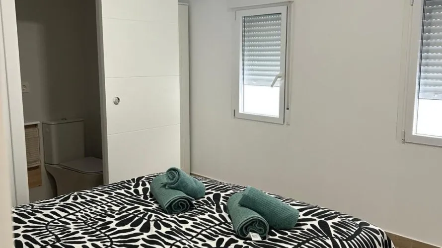 2 bedrooms house for sale, Benidorm, Spain No. 683 № 4