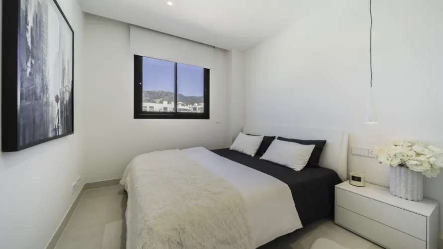 3 bedrooms apartment for sale, Fuengirola, Spain No. 98 № 9