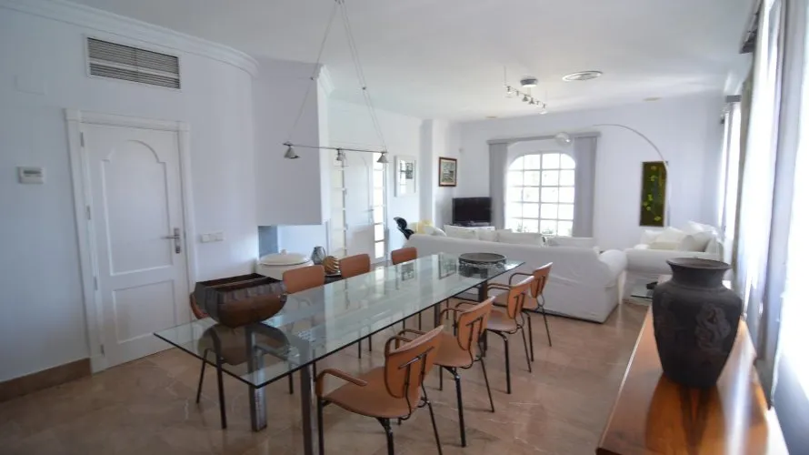 4 bedrooms villa for sale, Torrevieja, Spain No. 113 № 14