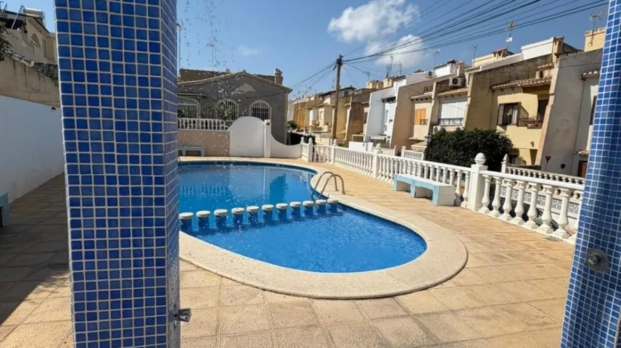 3 bedrooms house for sale, Torrevieja, Spain No. 791 № 19