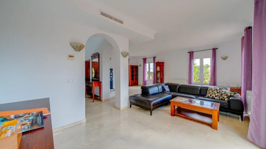 4 bedrooms villa for sale, Finestrat, Spain No. 165 № 3