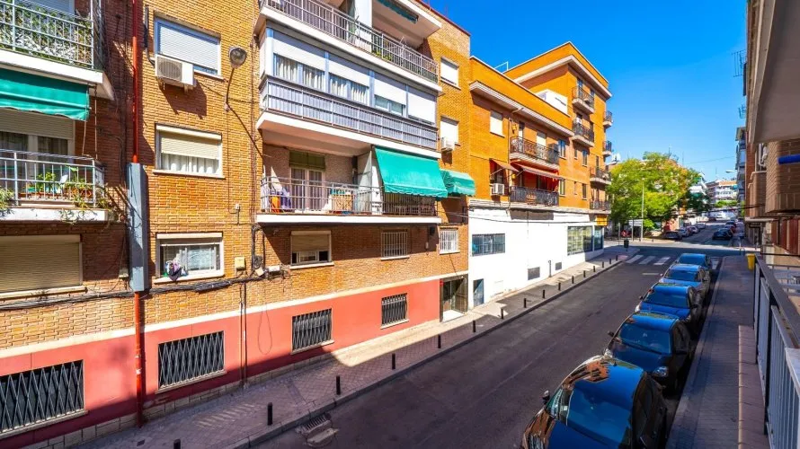 2 bedrooms apartment for sale, Madrid, Spain No. 851 № 4