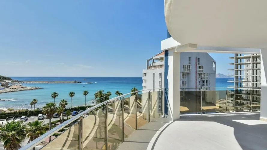 3 bedrooms apartment for sale, Calpe, Spain No. 160 № 17