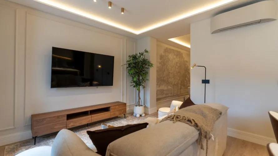 3 bedrooms apartment for sale, Madrid, Spain No. 951 № 6