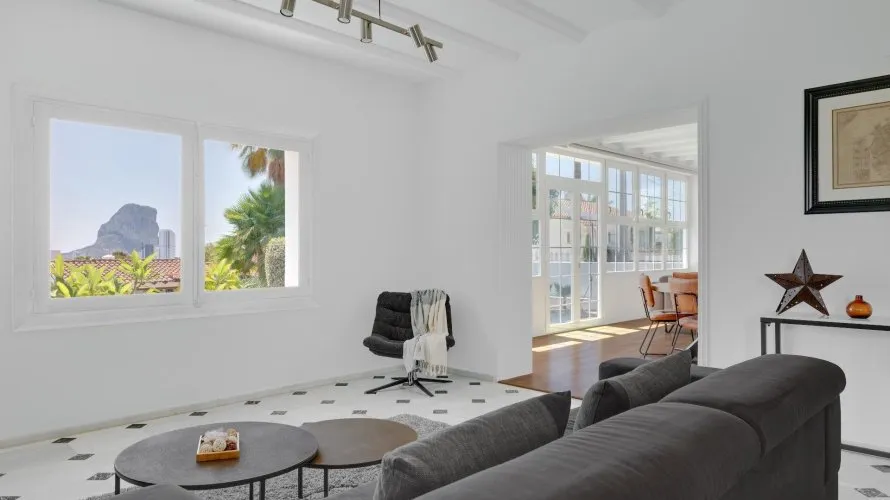 6 bedrooms villa for sale, Calpe, Spain No. 227 № 17