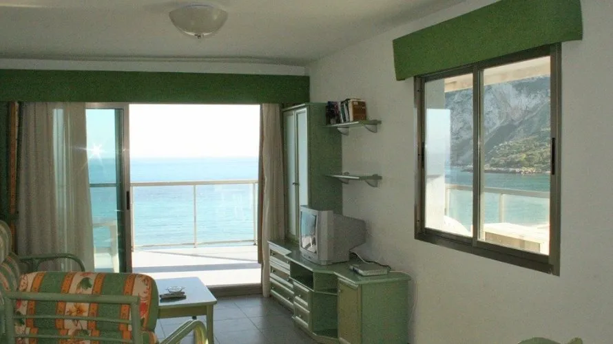 3 bedrooms apartment for sale, Calpe, Spain No. 379