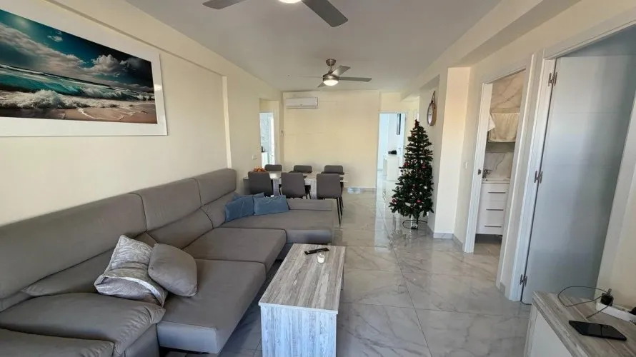 3 bedrooms apartment for sale, Torrevieja, Spain No. 953 № 21