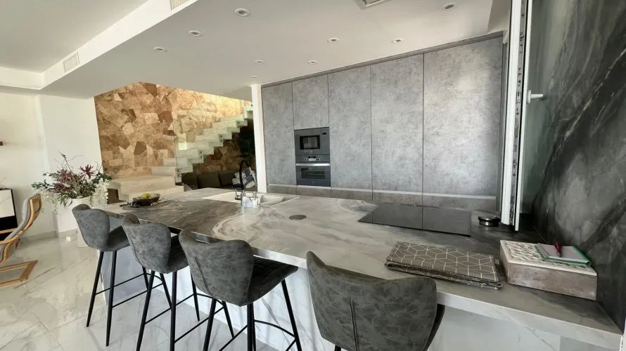 5 bedrooms villa for sale, La Mata, Spain No. 613 № 11