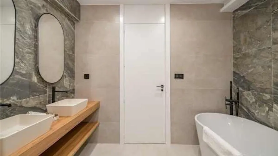 2 bedrooms apartment for sale, Madrid, Spain No. 636 № 9