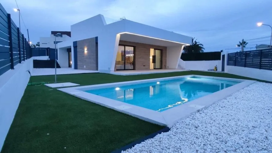 3 bedrooms villa for sale, Ciudad Quesada, Spain No. 125
