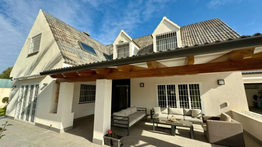 5 bedrooms villa for sale, San Juan, Spain No. 669 № 16