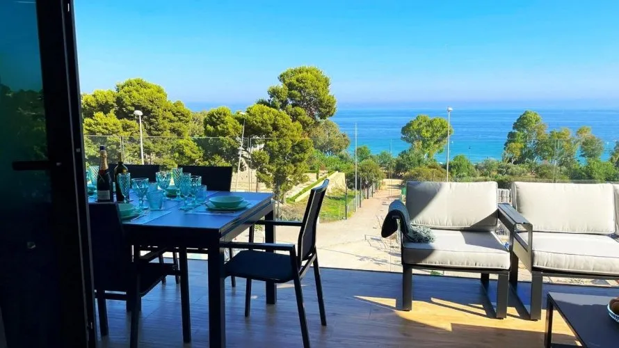 3 bedrooms apartment for sale, Villajoyosa, Spain No. 744